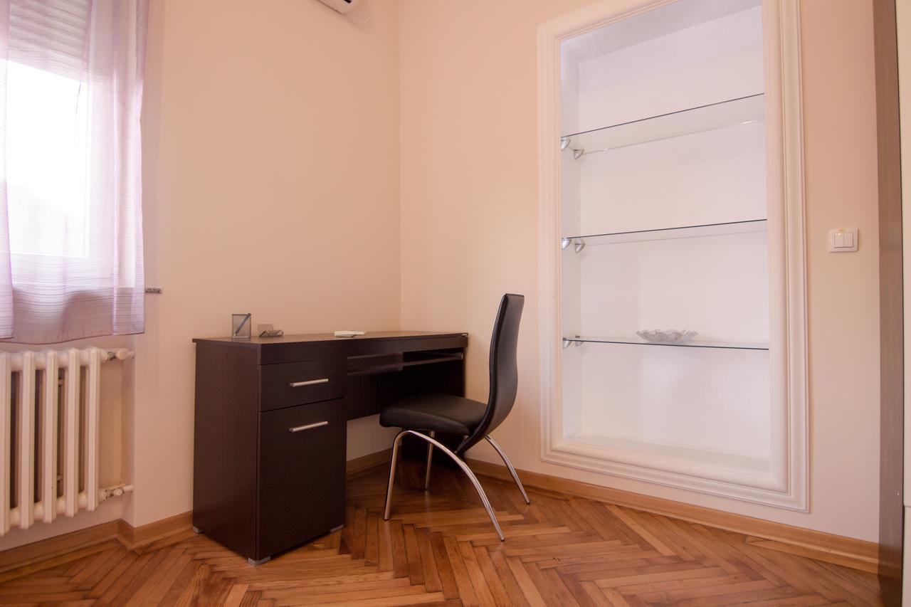 Dositej 5 Apartment เบลเกรด ภายนอก รูปภาพ